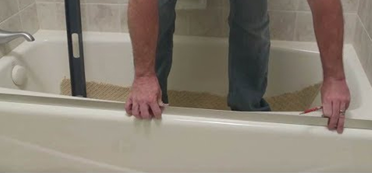Sliding Shower Door Repair in The Crossings